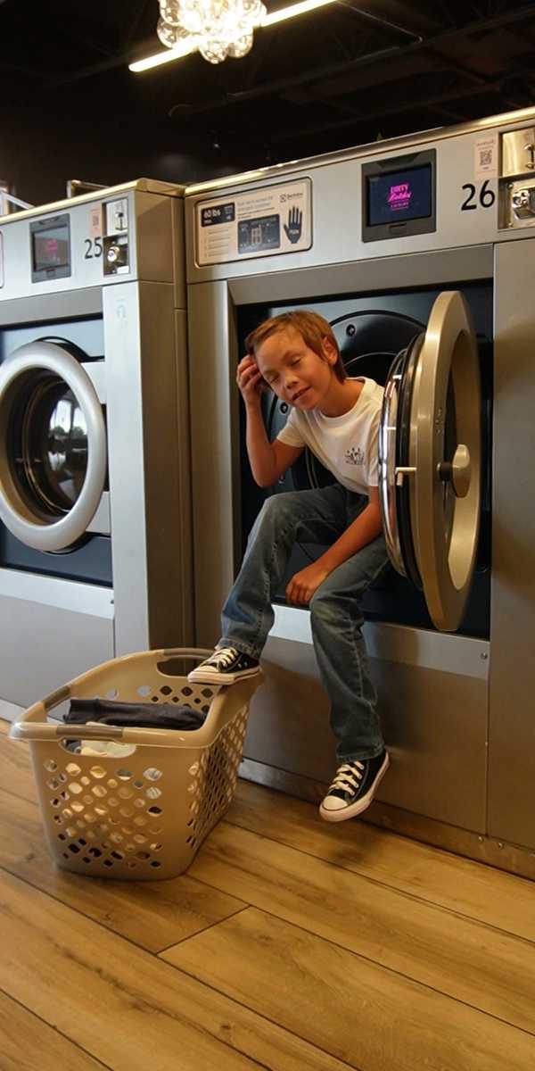 Dirty Britches Laundry, Spring Hill