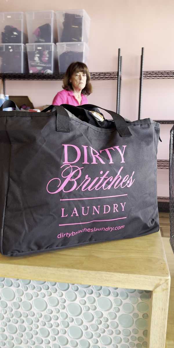Dirty Britches Laundry, Spring Hill