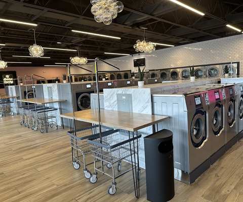 Dirty Britches Laundry, Spring Hill